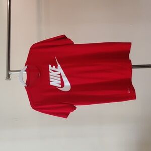 Nike Men's Dri-Fit T Shirt: Size M